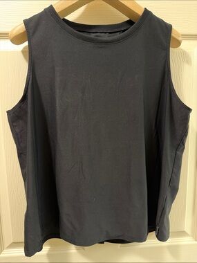 Eddie Bauer Black Crewneck Sleeveless Tank